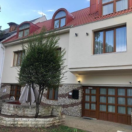 Atryum Hotel Szolnok Extérieur photo