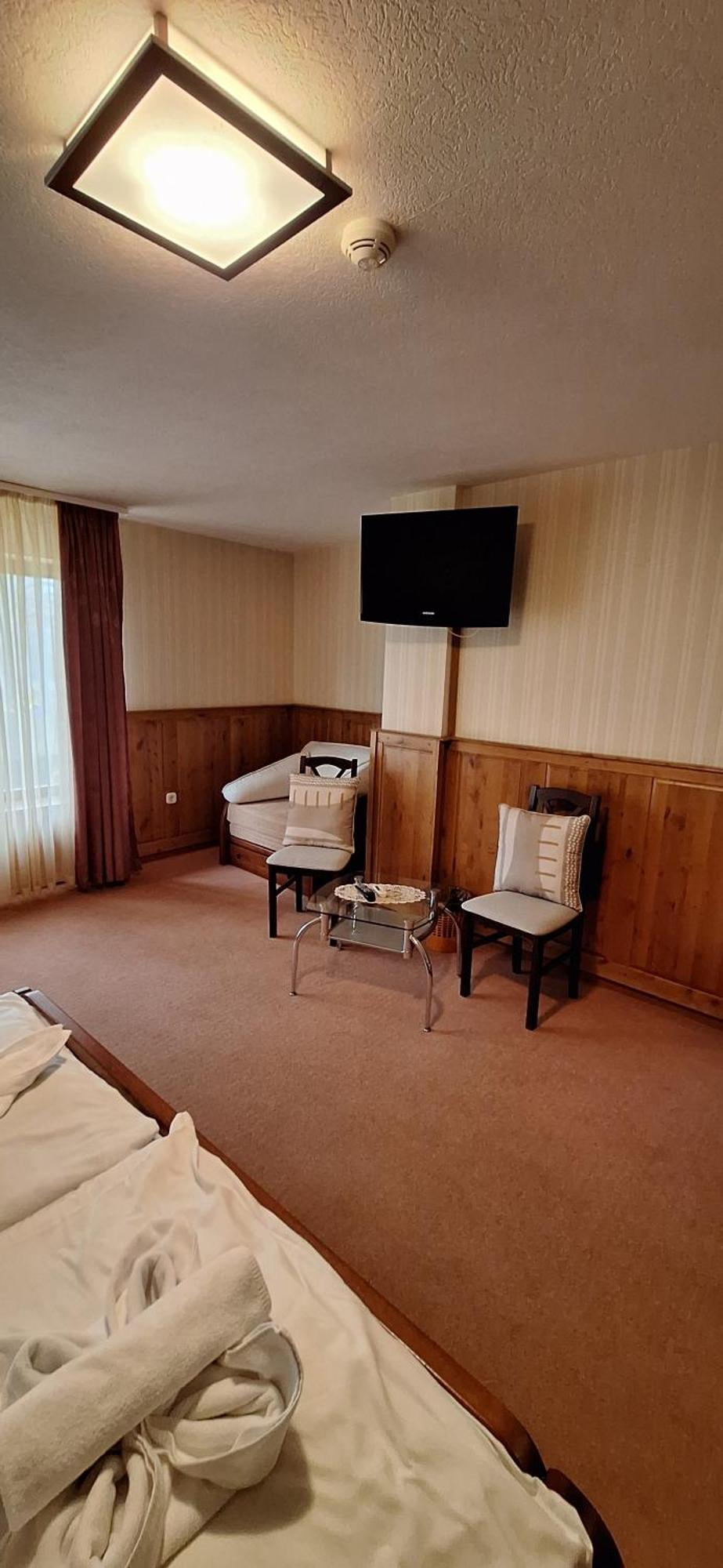 Atryum Hotel Szolnok Extérieur photo
