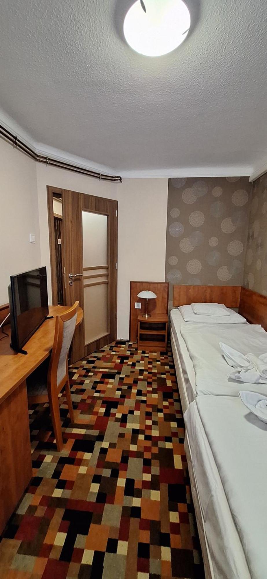 Atryum Hotel Szolnok Extérieur photo