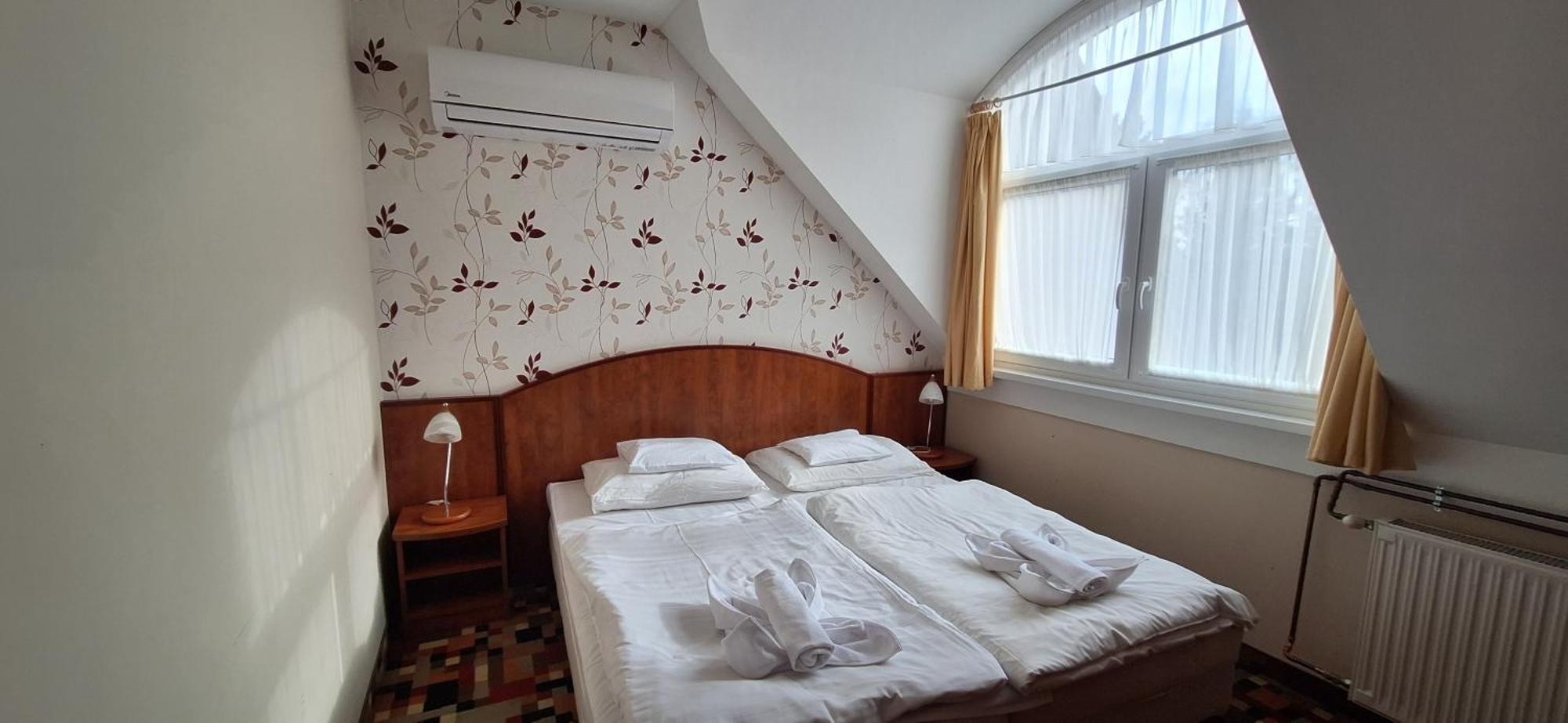 Atryum Hotel Szolnok Extérieur photo