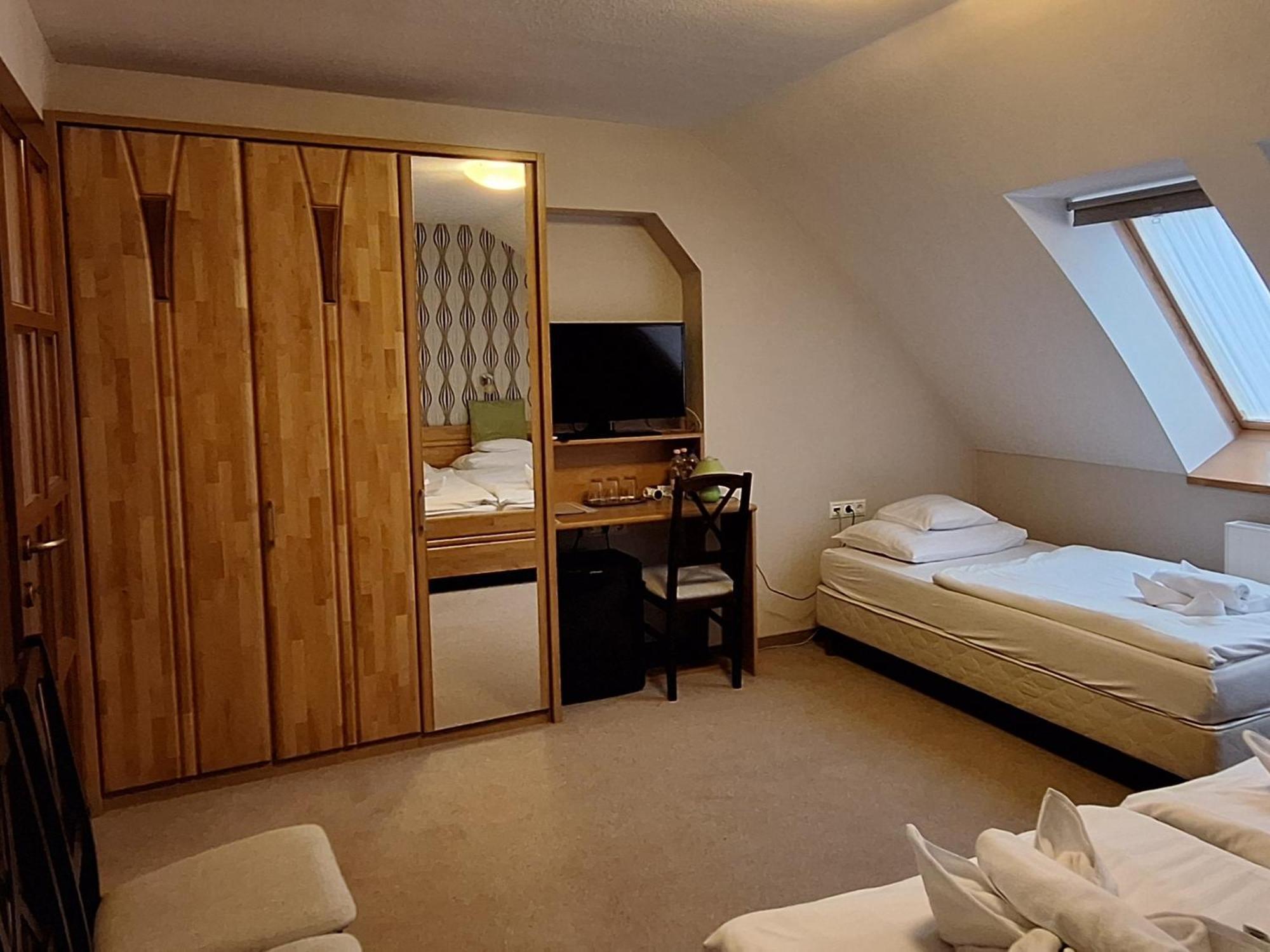 Atryum Hotel Szolnok Extérieur photo